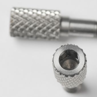 AMI 9-500 thumb screw N60b