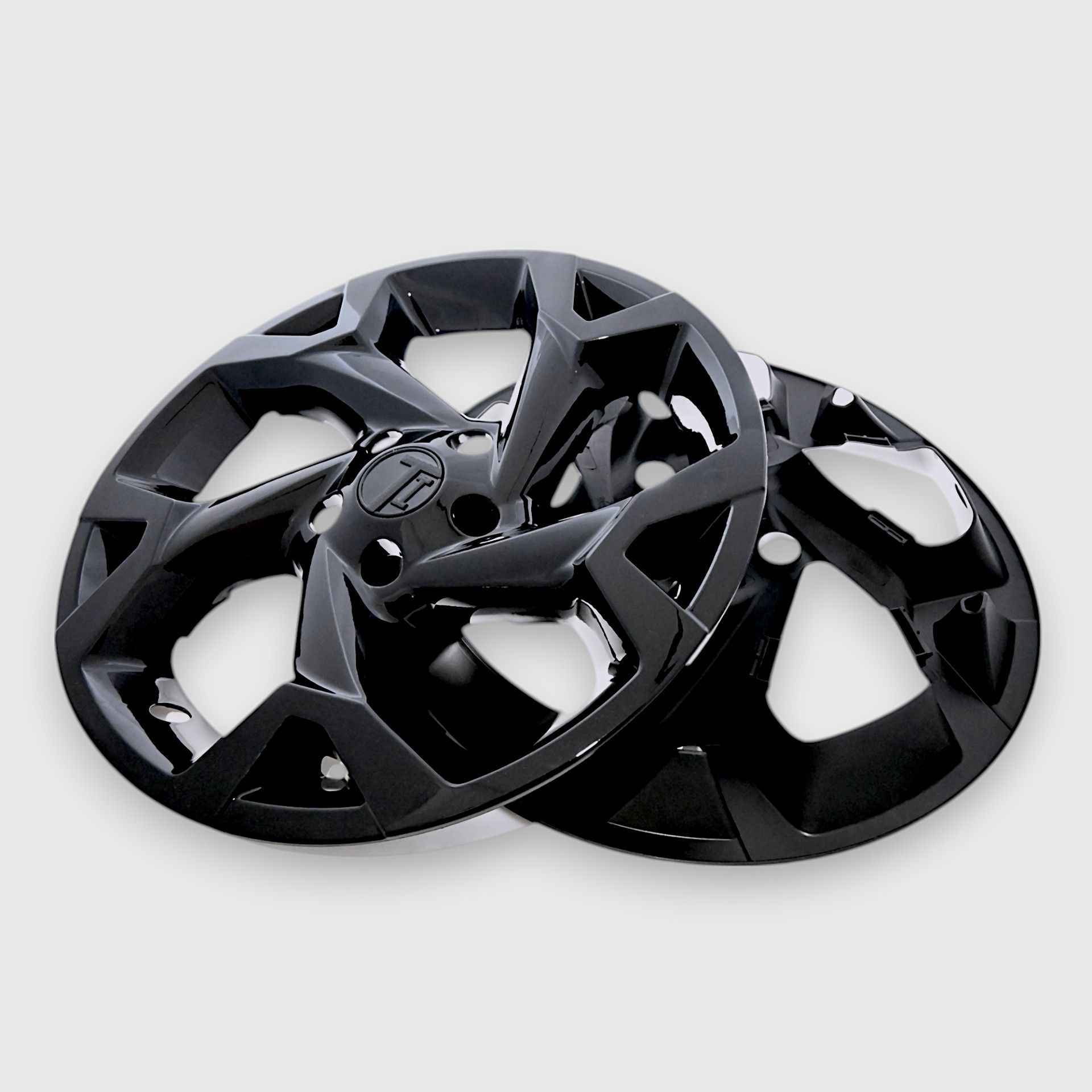 24-26 Chevrolet Trax 8 Piece Gloss Black Snap-on Wheel Skin Set