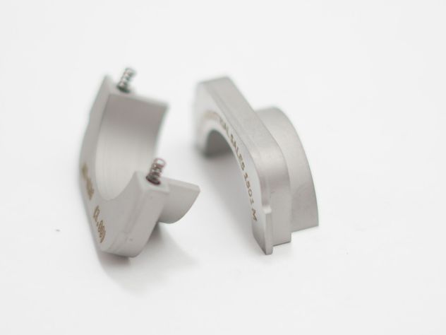 M2-036 1 0 EXT Side