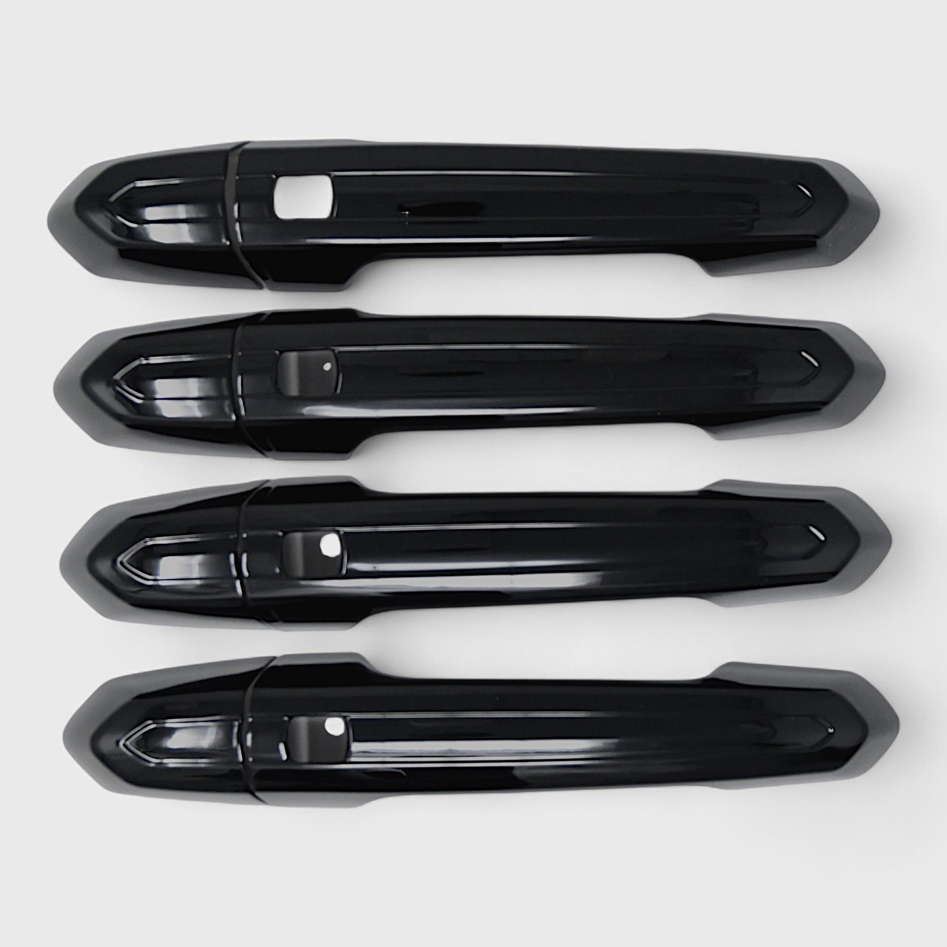 15-19 Cadillac ATS/CTS, 16-20 Cadillac CT6, 17-19 Cadillac XTS, 19-25 Cadillac XT4, 20-25 Cadillac XT6/XT5, 20-24 Cadillac CT4 All doors W/Smart key 8 Piece Gloss Black Snap-on W/Tape Patented Door Handle Cover
