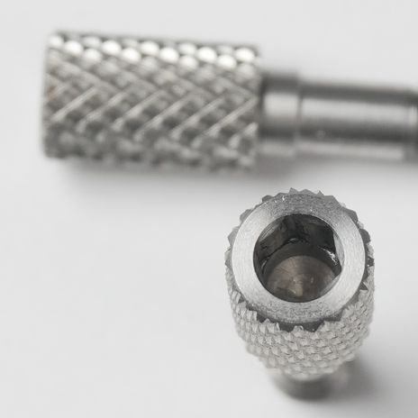 AMI 9-500 thumb screw N60b