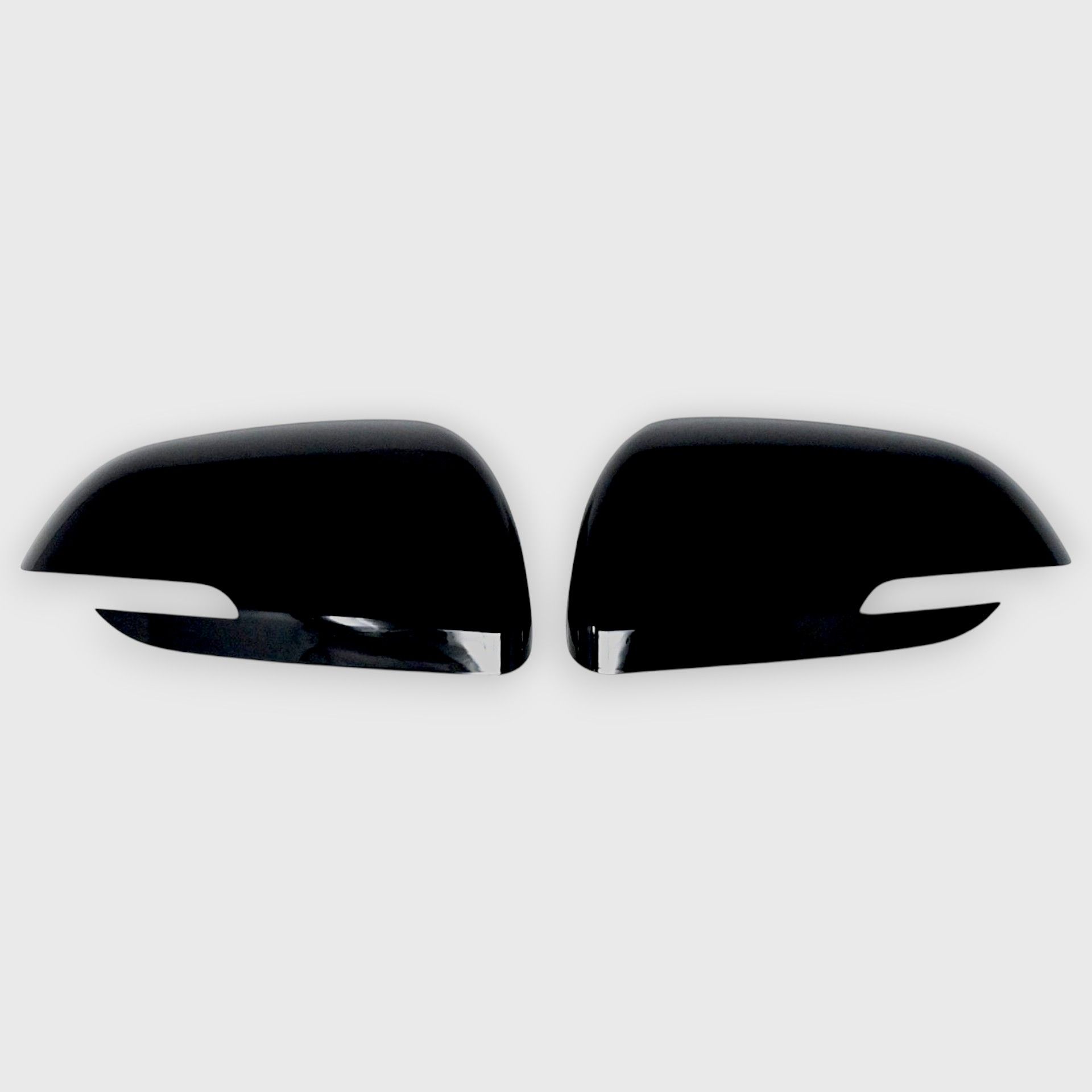 20-26 Kia Seltos 2 Piece With Turn Signal Top Gloss Black Tape-on Mirror Cover