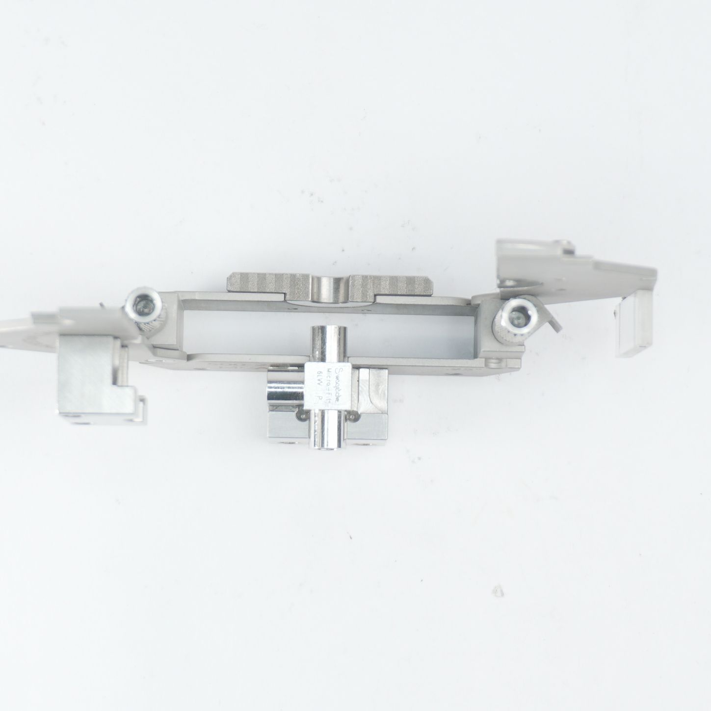 9-500 MCA cube top fitting
