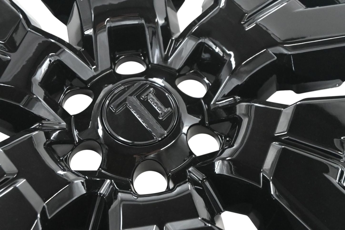 WSK750-17BLK-CC